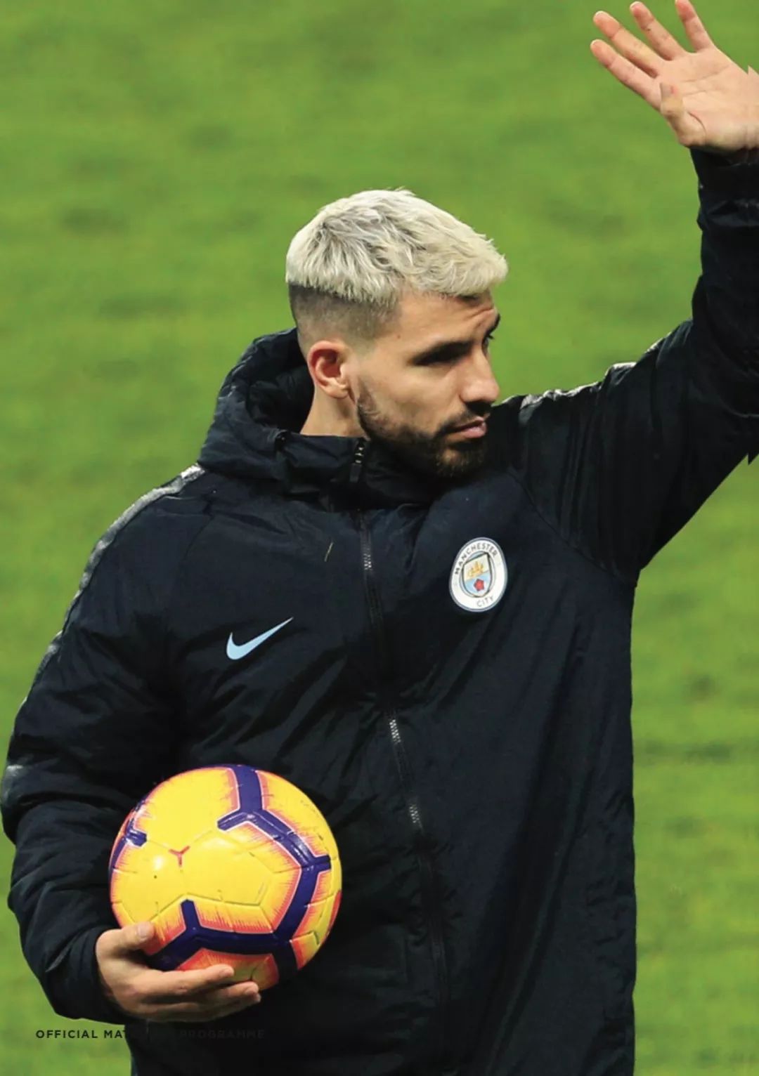 关于多伦多猛龙迎亚冠关键赛，国际比赛日官宣签约，质疑声仍在，年轻球员得到机会的信息